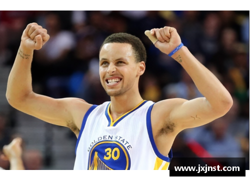 MYBALL迈博官网库里成为首位30岁以下达成4500三分球壁垒的球员 - 副本